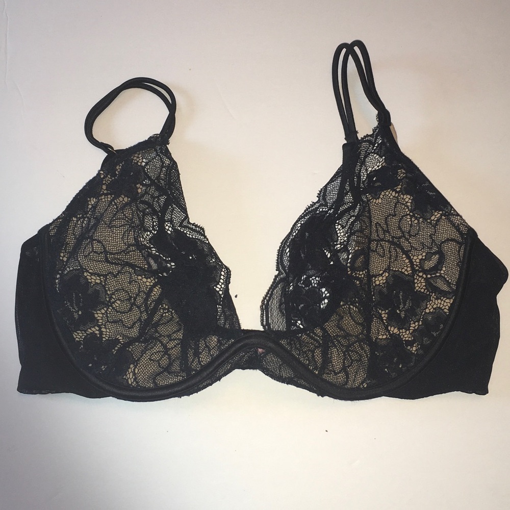 Very Sexy 38D Victoria’s Secret Black Lace Underwire Bra - Women Intimates